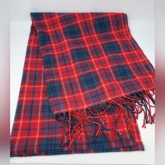EDDIE BAUER OVERSIZE BLANKET SCARF SHAWL WRAP RED & BLUE PLAID FRINGE WOMEN OS - Picture 9 of 14